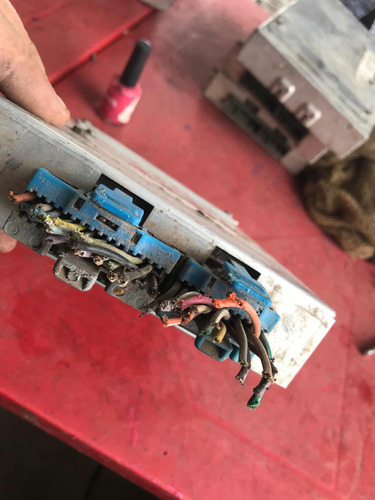 1227747 Computadora S10 Blazer Silverado Jimmy 4.3 Casillero (Usado)