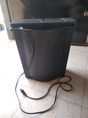 Imagen 1 de 2 de Trituradora Eléctrica De Papel Tipo Papelera