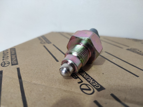 Sensor De Retroceso Dyna Hino 500 S05 S05d J05