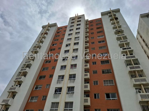 Raul Gutierrez, Alquila Apartamento Conectado A Planta, Av Libertador Barquisimeto