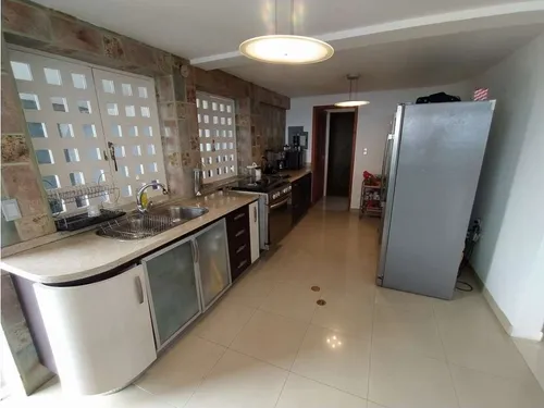 Casa En Venta - Alto Prado