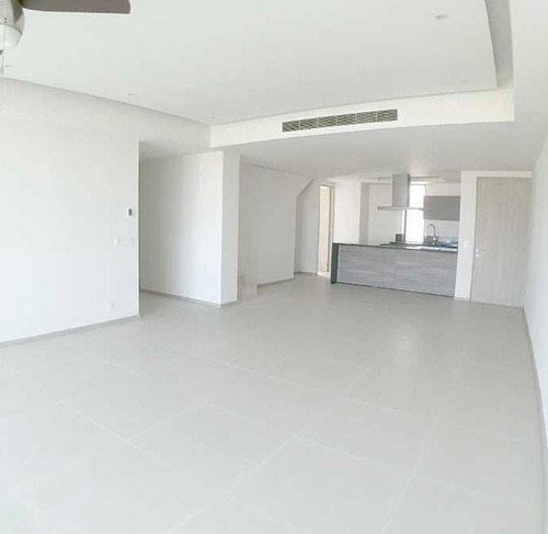 Imagen 3 de 29 de Ph En Venta En Playa Diamante / La Isla
