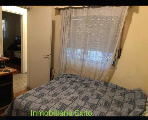 Se Vende Ph De Bajos Al Frente 100m2. 3 Dorm En Bella Vista