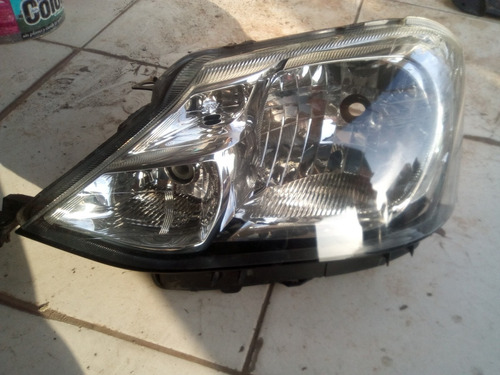 Faro Toyota Etios Izquierdo Para Reparar Orejas