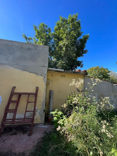 Imagen 3 de 13 de Venta!! Lote De 10x40 Con Mejoras