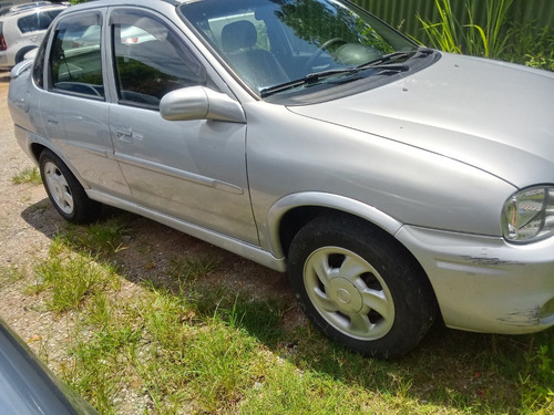 Corsa Sedan, 2001, 1.0, 16v