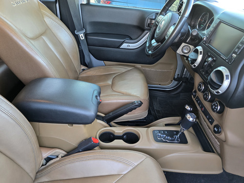 Jeep Wrangler 3.7 Unlimited Sahara 3.6 4x4 At