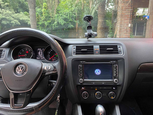 Volkswagen Vento 2.5 Luxury 170cv Tiptronic 2016