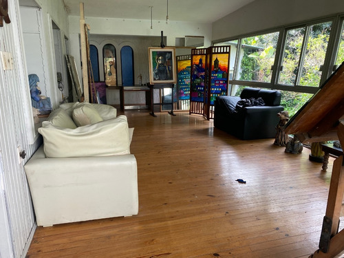 Imagen 9 de 14 de Venta Casa Malvin , 1082 M2. Atención Inversores!