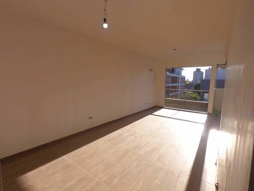 Imagen 1 de 9 de Venta Departamento Monoambiente En San Martin.