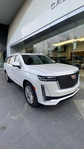 Cadillac Escalade Esv (version Larga ) 2022