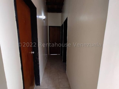 Imagen 4 de 17 de Casa En Venta Villa Roca Cabudare 22-17084 Jcg