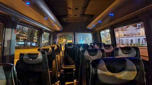 Traslados De Pasajeros, Camionetas Van, Combi, Sprinter