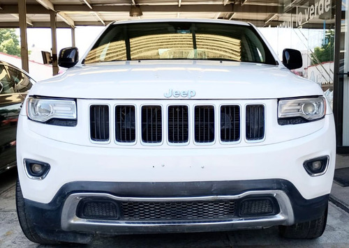 Jeep Grand Cherokee 5.7 Limited Lujo 4x2 Mt