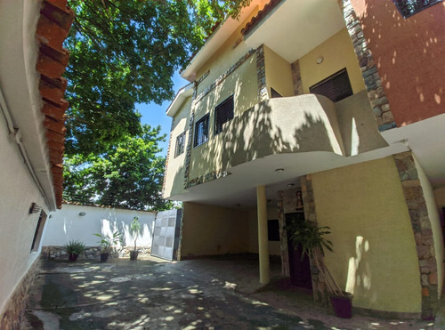 Imagen 11 de 25 de Negociable! Exclusivo Townhouse En Las Chimeneas, Residencias Aragón. 04125038440