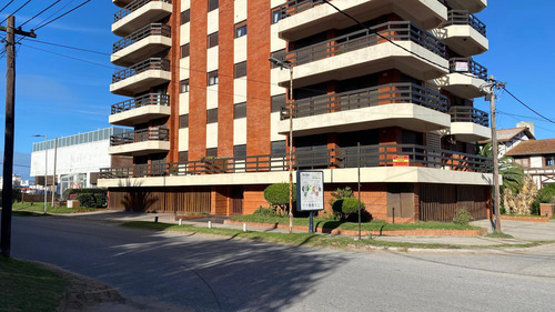 Departamento Dos Ambientes En Venta Pinamar