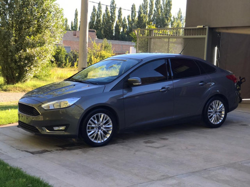 Ford Focus Iii 2.0 Sedan Se Plus Mt 2017