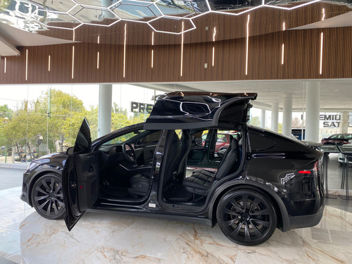 Tesla Model X Dual Motor All-wheel Drive