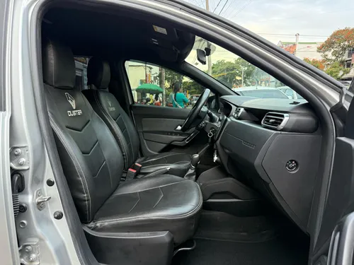 Renault Duster 1.3 Intense Cvt