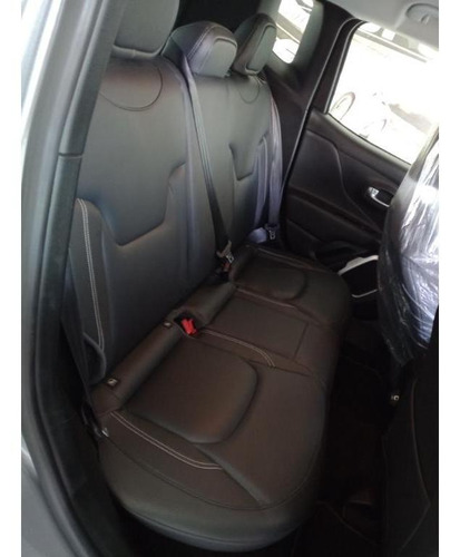 Imagem 4 de 7 de Jeep Renegade Longitude 1.8 4x2 Flex 16v Aut.