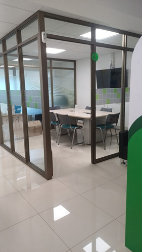 Oficina Todo Incluido Edificio Bicentenario