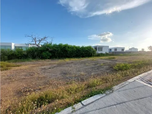 Lotes Urbanizados En Conjunto Cerrado Picacho En Monteria