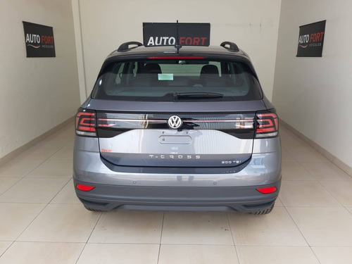 Imagem 5 de 10 de Volkswagen T-cross 1.0 200 Tsi Total Flex Automático