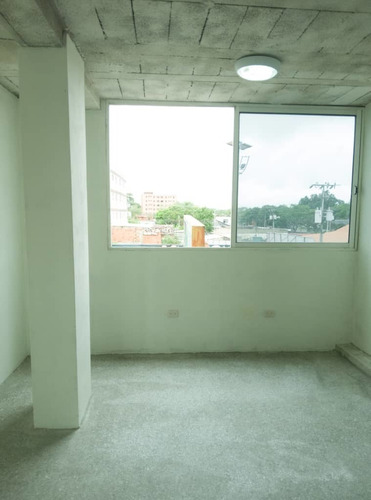 Imagen 6 de 9 de Se Vende O Se Alquila Oficina Av Juncal Ve02-879sc-mya