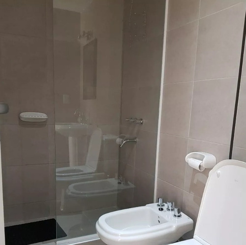 Imagen 8 de 12 de Alquiler Departamento Con Cochera Techada En Mendoza Zona Residencial Y Centro De Mendoza