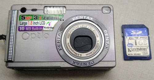 Câmera Digital - Pentax Optio S5i