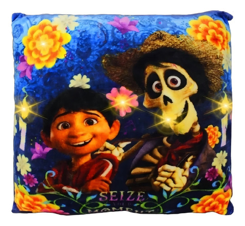 Cojin Decorativo Luminoso Led Prividencia Disney Personajes Color Coco Altar
