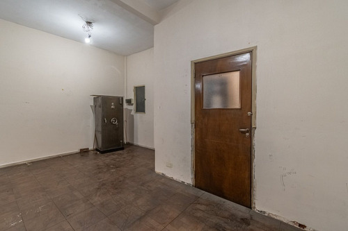 Oficina Comercial Venta En Av De Mayo Monserrat