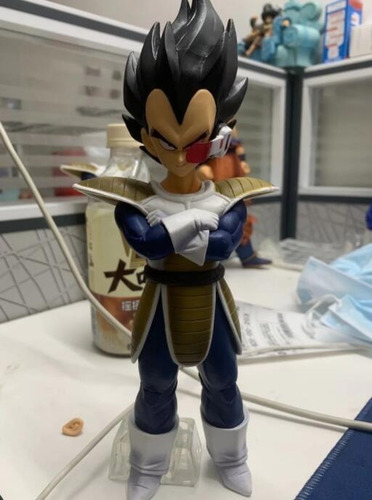 Figura Dragon Ball Z Vegeta Lente De Rastreo 24cm