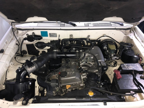 Imagen 8 de 9 de Toyota Meru