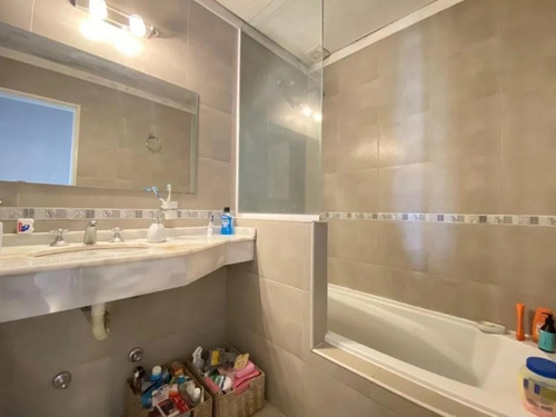 Imagen 12 de 13 de Ph De Tres Ambientes En Venta, Ituzaingo. Excelente Estado.