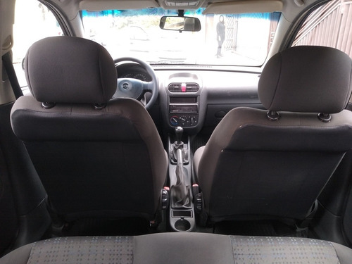 Imagem 8 de 11 de Chevrolet Corsa 2010 1.4 Maxx Econoflex 5p