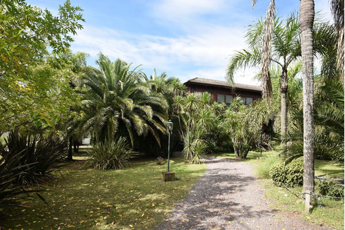 Venta De Hotel 20 Hab Con Parque Y Pileta En Pilar