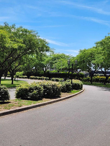 Oportunidad En Lote A La Laguna En Venta En San Matías, Escobar