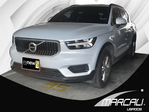 Volvo XC40 2.0 D4 Awd Momentum