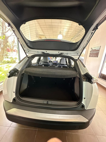 Peugeot 2008 1.0T Allure