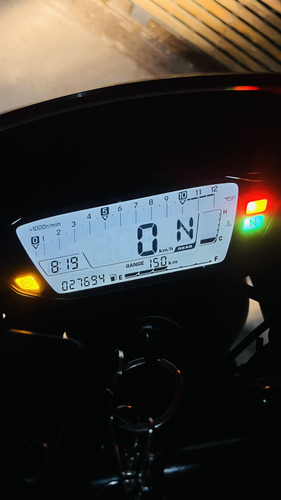 Motor V-twin De 645 Cc, Inyección, Abs,