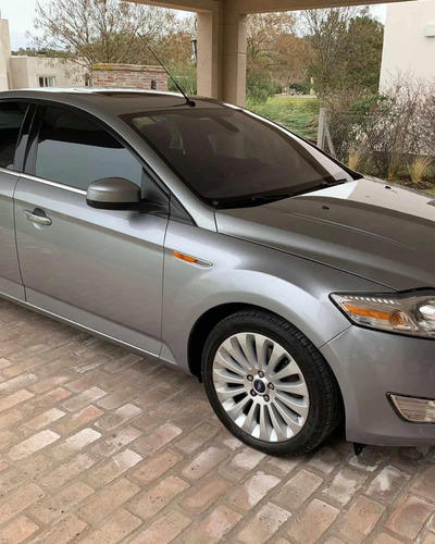 Vendo Ford Mondeo 2009 Ghia At. Cuero, Nafta El Más Full