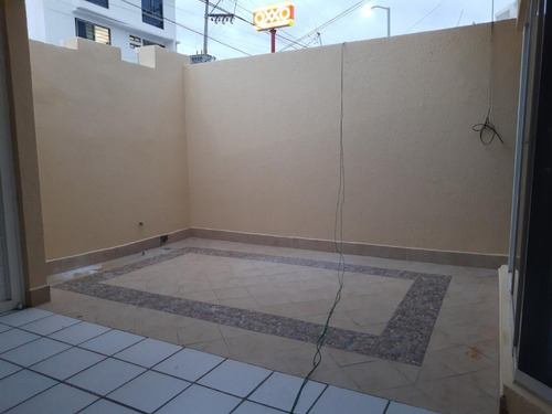 Imagen 4 de 20 de Jardines De Mocambo, Casa En Renta Amplia Cerca De La Uvm