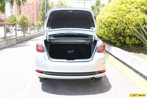 Mazda 2 1.5 Grand Touring Lx Sedan