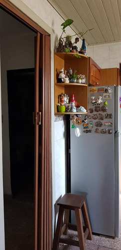 Casa En Venta - 2 Dormitorios 1 Baño - Cochera - 311,6mts2 - Ensenada