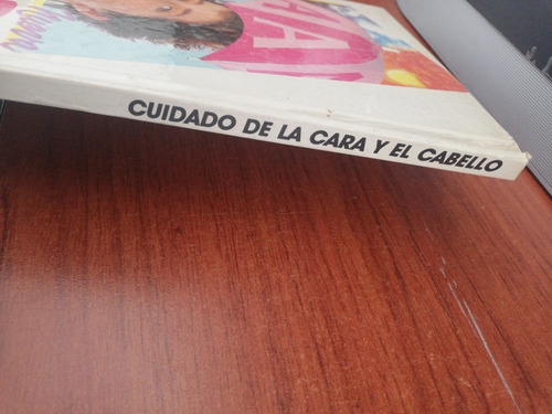 Cuidado De La Cara Y El Cabello (Usado)