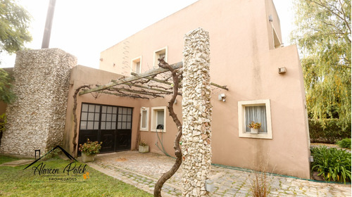 Venta De Casa De 4 Dormitorios En Barrio La Taquara, Cañuelas