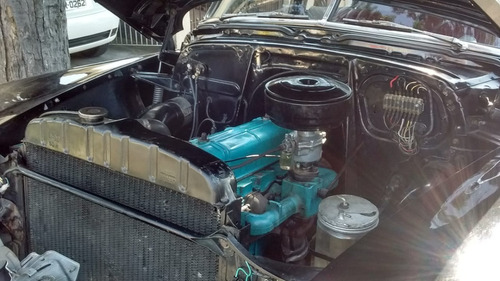 Imagem 2 de 15 de Chevrolet 1951 Styleline 4 Portas