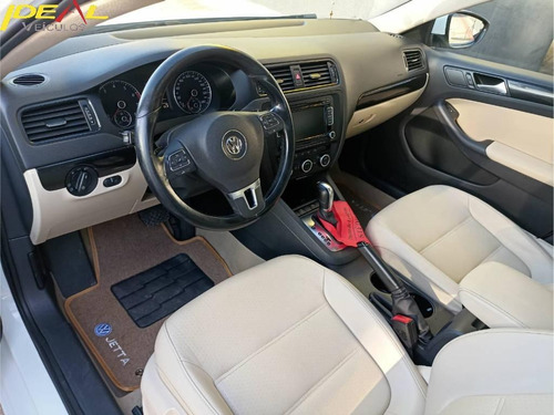 Imagem 14 de 15 de Volkswagen Jetta 2.0