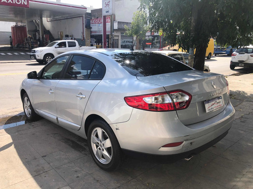Renault Fluence 1.6 Confort Plus 110cv 2014 Automania